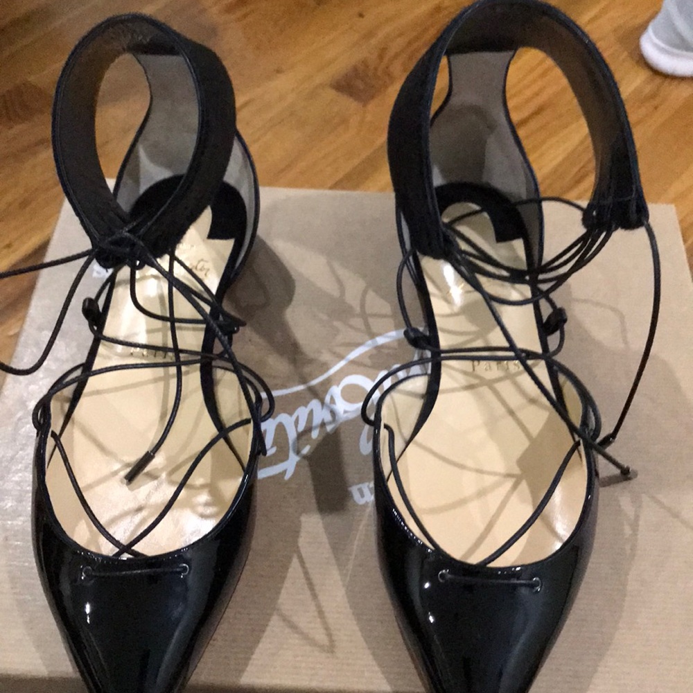 . Christian Louboutin Flats Corsankle Flat Patent